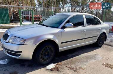 Лифтбек Skoda Superb 2008 в 