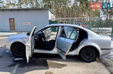 Лифтбек Skoda Superb 2008 в 