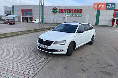 Универсал Skoda Superb 2017 в Хусте