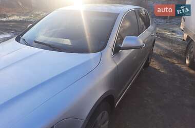 Лифтбек Skoda Superb 2011 в Кривом Роге