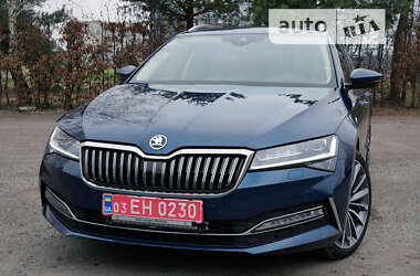 Универсал Skoda Superb 2020 в Львове