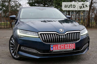 Универсал Skoda Superb 2020 в Львове