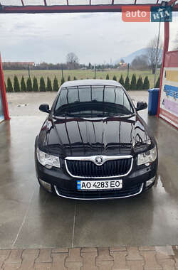 Skoda Superb 2011