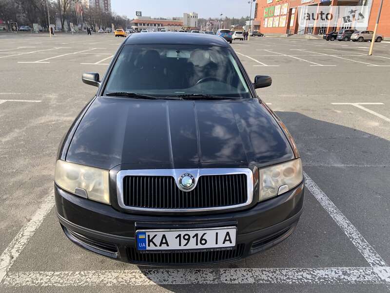 Лифтбек Skoda Superb 2003 в Броварах