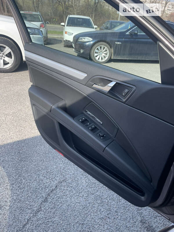 Універсал Skoda Superb 2012 в Львові фото 15 Універсал Skoda Superb 2012 в Львові