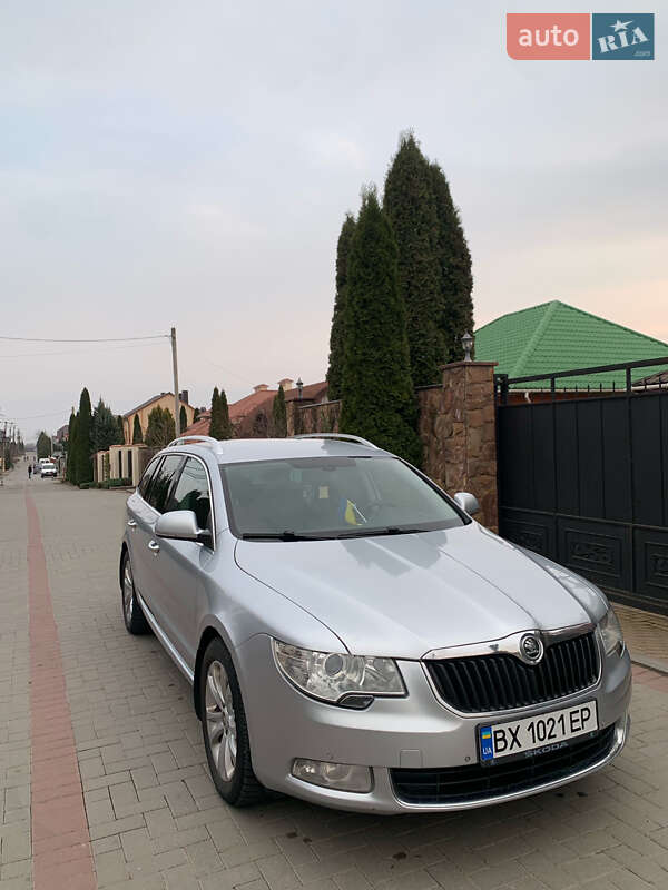 Универсал Skoda Superb 2012 в Хмельницком