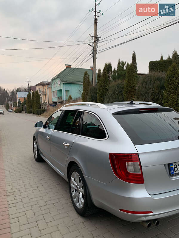 Универсал Skoda Superb 2012 в Хмельницком