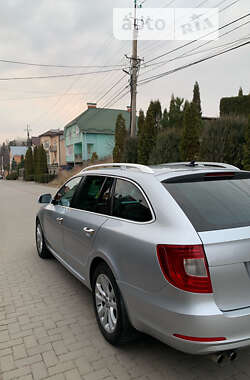 Універсал Skoda Superb 2012 в Хмельницькому