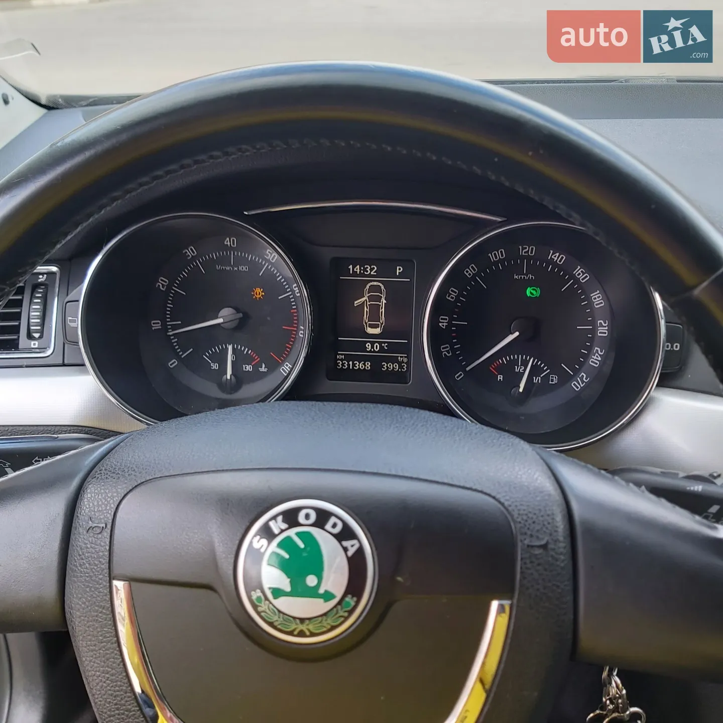 2012 Skoda Superb - мініатюра 6
