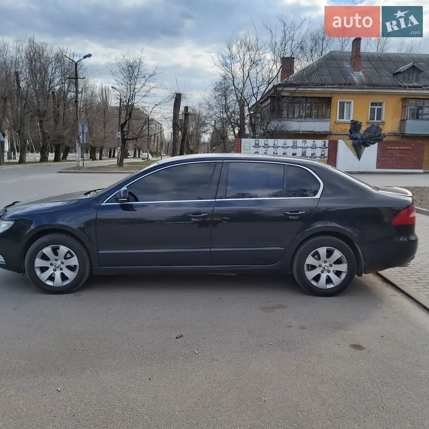 2012 Skoda Superb - мініатюра 3