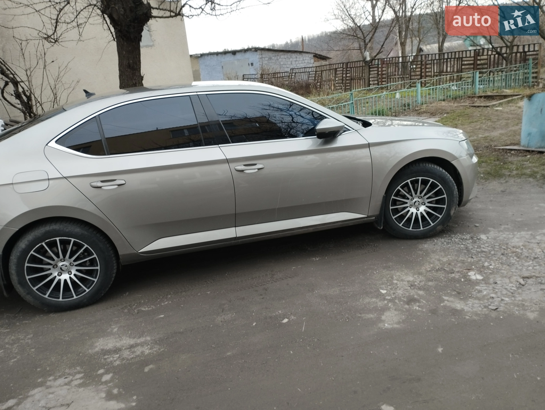 2016 Skoda Superb - мініатюра 8
