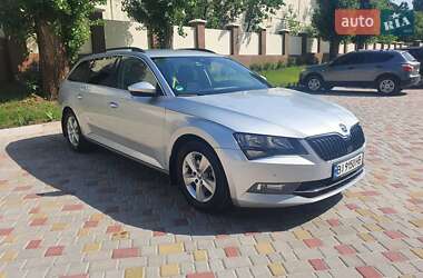 Универсал Skoda Superb 2016 в Кременчуге