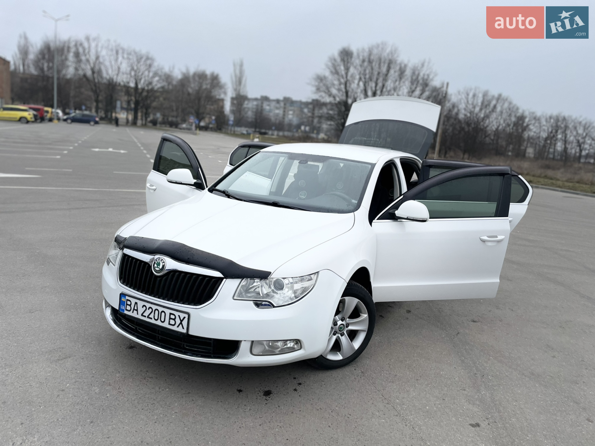2013 Skoda Superb - мініатюра 10