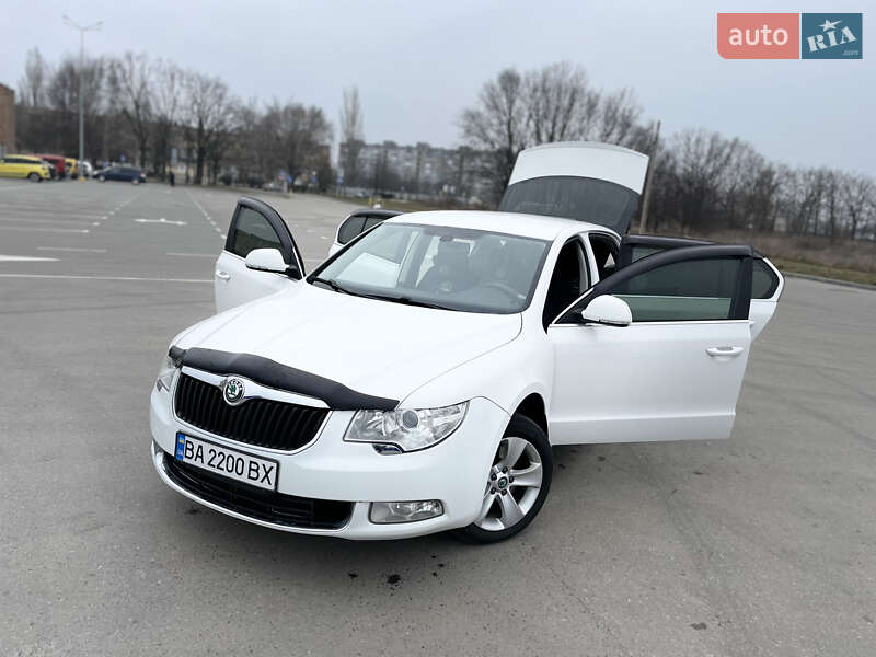 Ліфтбек Skoda Superb 2013 в Кропивницькому фото 10 Ліфтбек Skoda Superb 2013 в Кропивницькому