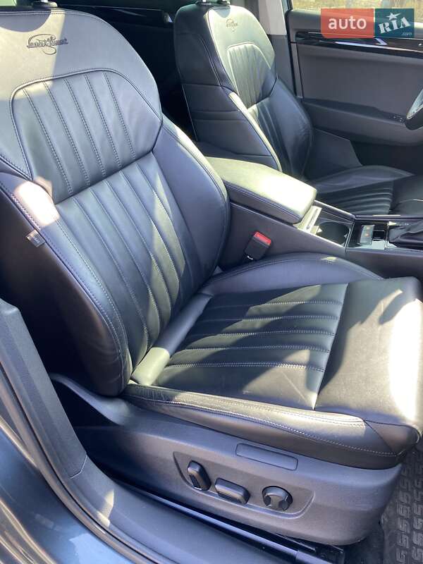 Лифтбек Skoda Superb 2017 в Буче