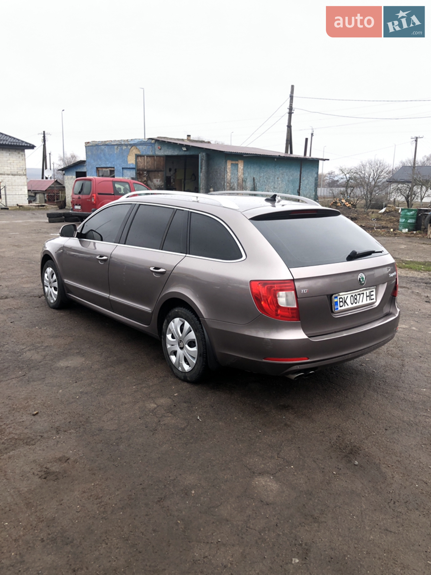 2010 Skoda Superb - мініатюра 4
