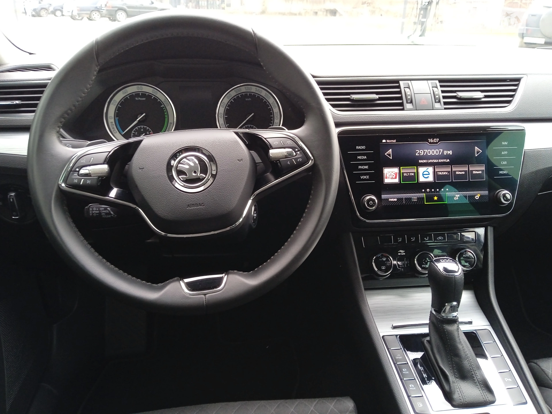 2020 Skoda Superb - мініатюра 42