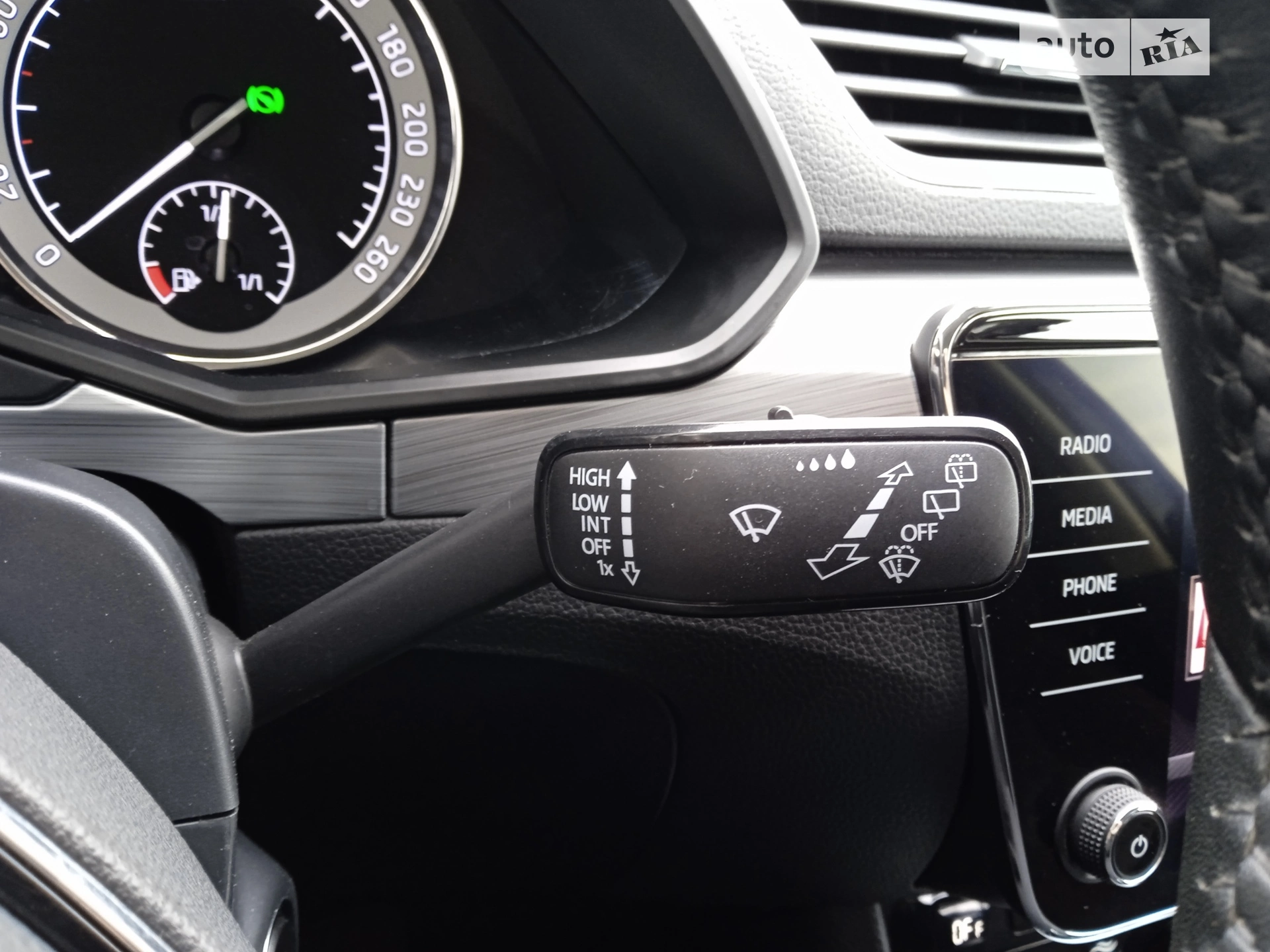 2020 Skoda Superb - мініатюра 48