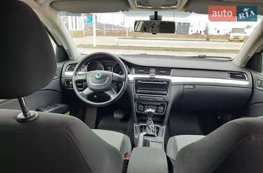 Лифтбек Skoda Superb 2011 в Хусте