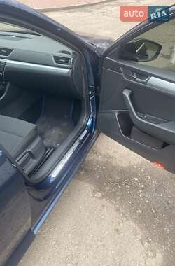 Універсал Skoda Superb 2017 в Кропивницькому