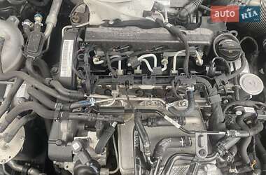 Універсал Skoda Superb 2017 в Кропивницькому