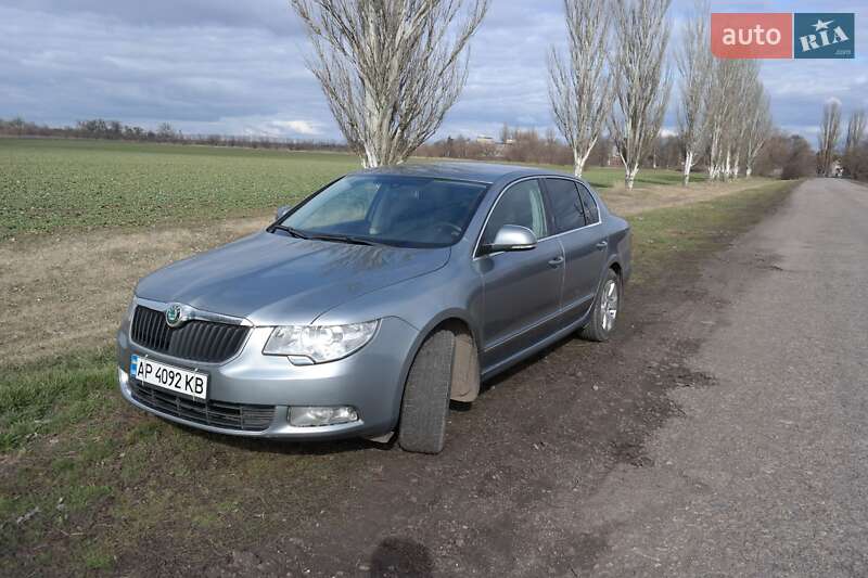 Ліфтбек Skoda Superb 2012 в Запоріжжі