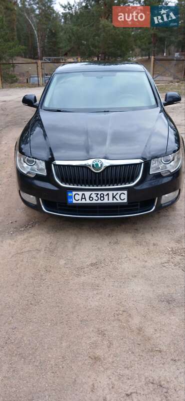 Лифтбек Skoda Superb 2012 в Черкассах