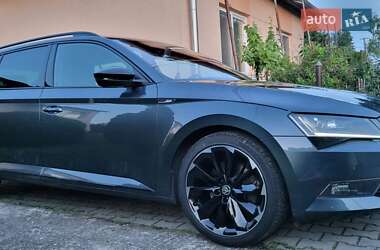 Универсал Skoda Superb 2019 в Ужгороде