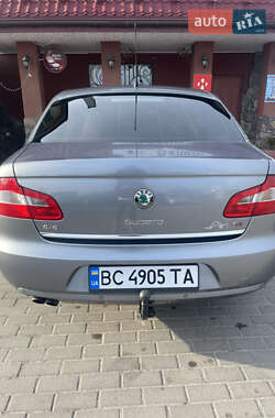 Лифтбек Skoda Superb 2008 в 