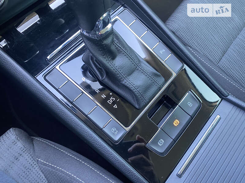 Универсал Skoda Superb 2016 в Покрове