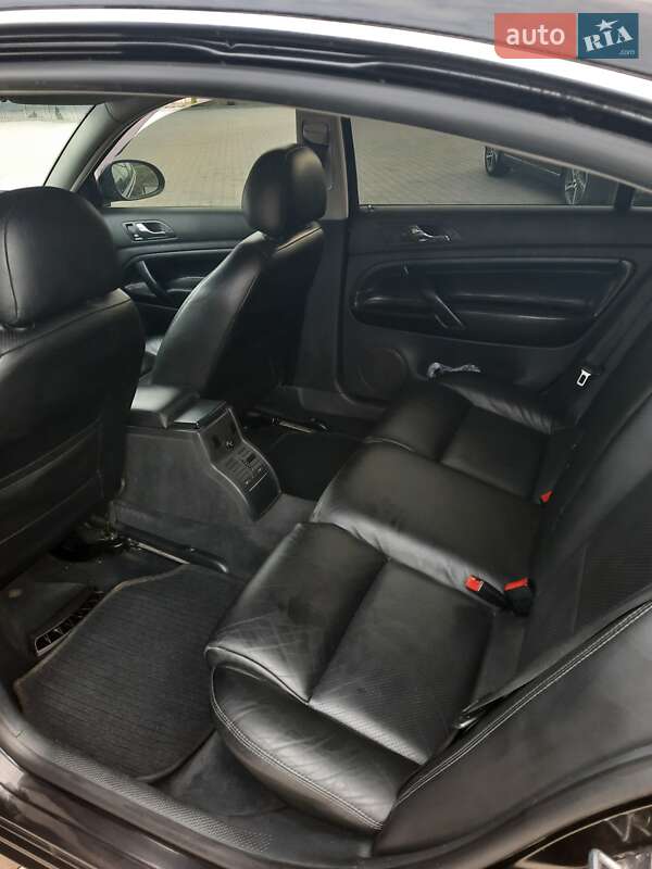 Лифтбек Skoda Superb 2006 в Черновцах