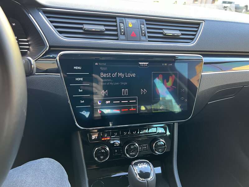 Лифтбек Skoda Superb 2020 в Ужгороде