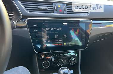 Лифтбек Skoda Superb 2020 в 