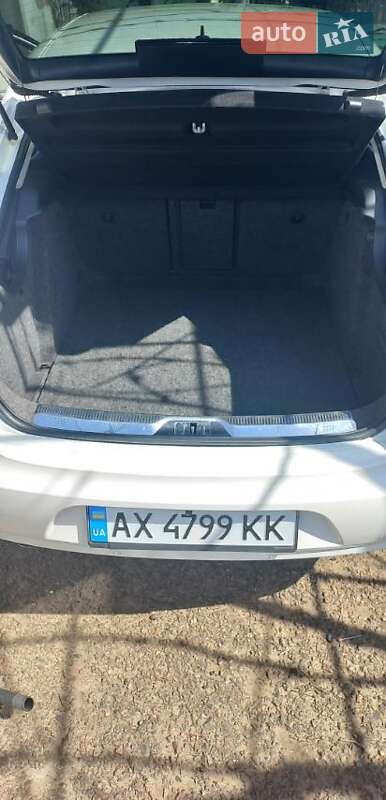 Лифтбек Skoda Superb 2010 в Одессе