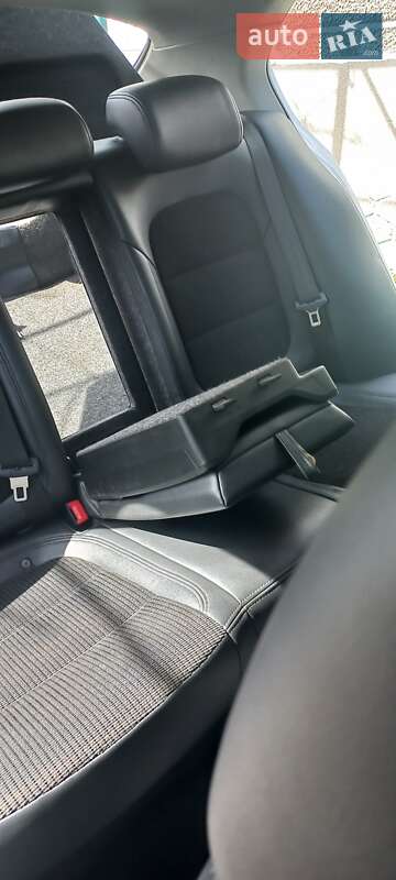 Лифтбек Skoda Superb 2010 в Одессе