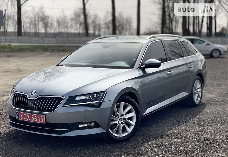 Універсал Skoda Superb 2018 в Львові