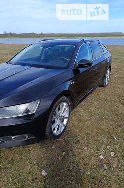 Універсал Skoda Superb 2016 в Калинівці