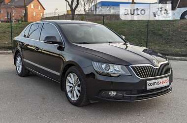 Лифтбек Skoda Superb 2014 в Хмельницком