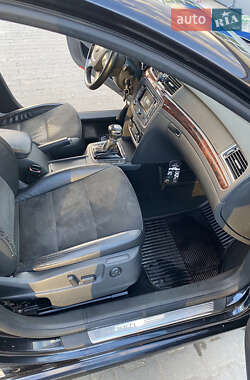 Лифтбек Skoda Superb 2012 в 
