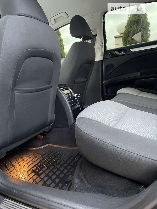 Лифтбек Skoda Superb 2009 в Иршаве