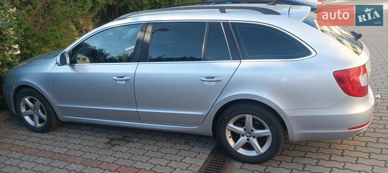 2011 Skoda Superb - мініатюра 44