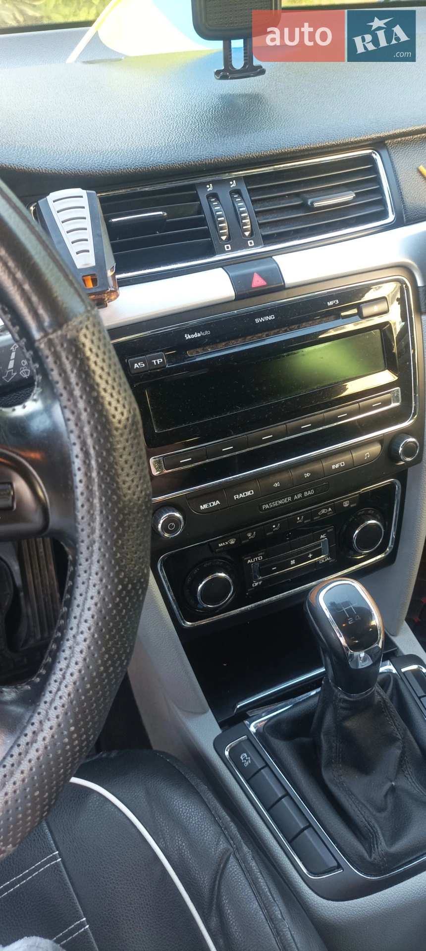 2012 Skoda Superb - мініатюра 7