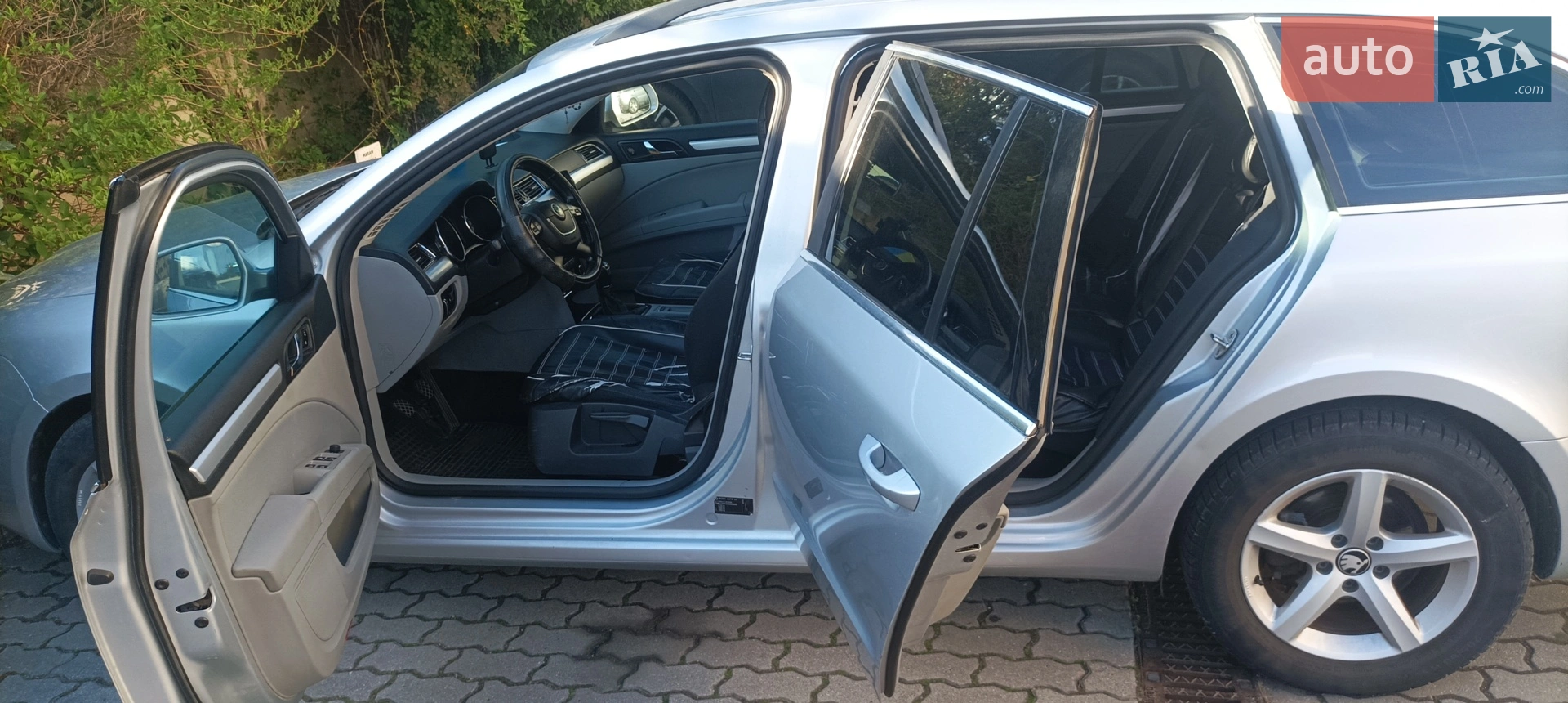2012 Skoda Superb - мініатюра 5