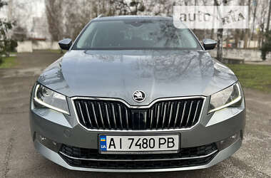 Универсал Skoda Superb 2018 в Киеве