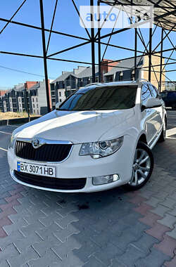 Универсал Skoda Superb 2013 в Виннице