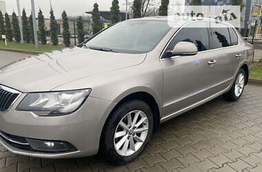 Ліфтбек Skoda Superb 2013 в Слов'янську