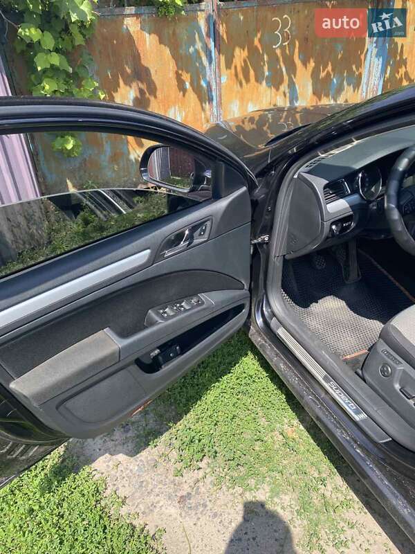 Универсал Skoda Superb 2012 в Полтаве