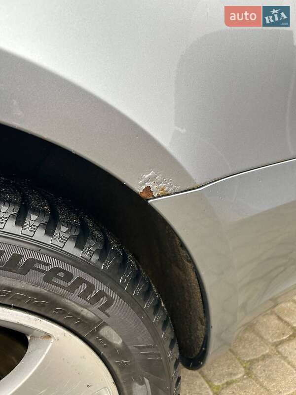 Универсал Skoda Superb 2010 в Надворной