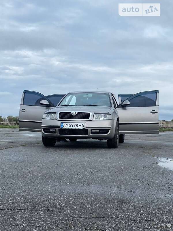 Ліфтбек Skoda Superb 2007 в Житомирі