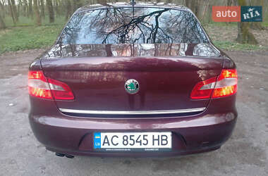 Лифтбек Skoda Superb 2008 в 